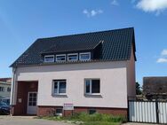 Großzügiges Wohnhaus mit Garten in Eichstedt - Eichstedt (Altmark)
