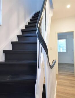 Erstbezug nach Sanierung! Modernes Einfamilienhaus mit Wintergarten in Langenberg - Velbert