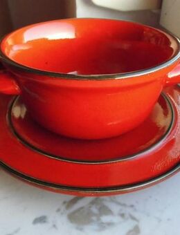 Keramik KIL 00290 1 Suppentasse 2 tlg. rot, Vintage 3,- - Flensburg