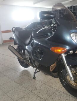 Suzuki GSX F 750 tüv neu Inspektion inklusive Vergaser reinigen und synchronisieren - Ranstadt