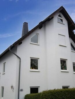 Dachgeschoss- Wohnung plus ausgebautem Dachboden mit zusätzlichen 25 qm Grundfläche - Brilon