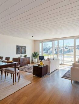 Charmante Zwei-Zimmer-Wohnung mit sonnigem Balkon und Stellplatz in zentraler Lage - Frankfurt (Main)