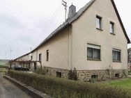 EFH mit 7 Zimmern, 2 Garagen und potentielle Ausbaufläche sucht neue Besitzer - Liebshausen
