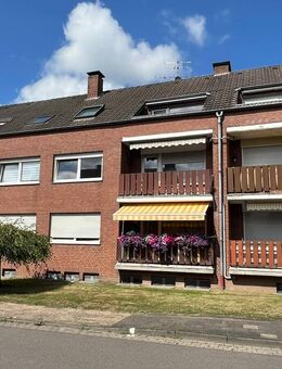 Attraktive 3-Zimmer-Wohnung im 1. OG mit Garage und Loggia in ruhiger Lage von Wesel-Büderich! - Wesel