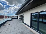 **NEUBAU-Erstbezug Penthouse mit großer Dachterrasse / Fahrstuhl** - Alzenau