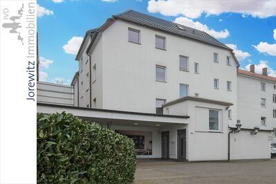 Bi-Mitte: Moderne und helle 2 Zimmer-Wohnung mit Einbauküche zwischen City und Radrennbahn