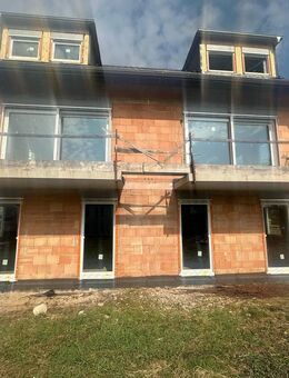 Doppelhaus mit vielen Extras mitten in Witzenhausen zu verkaufen -Neubau - Witzenhausen