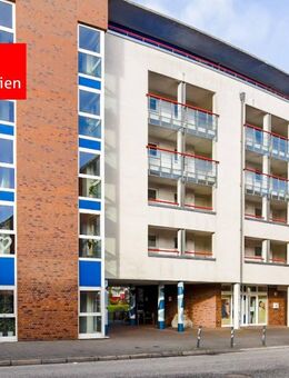Zentral + ruhig mit Stellplatz und Dachterrasse - Kiel