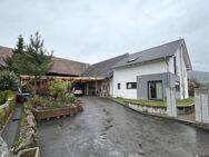 Sasbach-Obersasbach: Schickes Einfamilienwohnhaus, Bj. 2014 in KfW 55 Fertigbauweise, zusätzliche Nutzräume, Werksta... - Sasbach