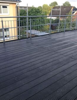 Schöne 2-Zimmer-Penthousewohnung mit Terrasse in Apensen - Apensen