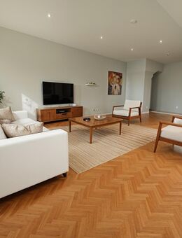Perfekt für die junge Familie oder Paare! Sonnige 3-Zimmerwohnung mit großem Balkon und Garage - Eggenstein-Leopoldshafen