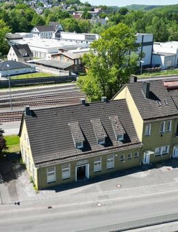Historischer Warsteiner Bahnhof - Charmantes Mehrgenerationenhaus- oder Investitionsobjekt - Warstein