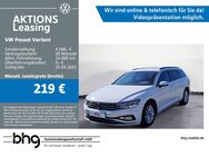 VW Passat Variant, Business PASSAT Business, Jahr 2021 - Freiburg (Breisgau)