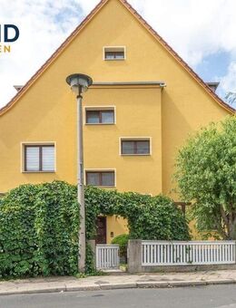 Großzügiges Einfamilienhaus mit Einliegerwohnung - vielseitig nutzbar und modernisiert in zentraler Lage - Erfurt