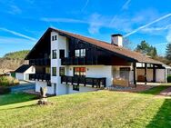 Traumhaftes Architektenhaus im Landhaus-Style mit XXL-Grundstück in Ortsrandlage von Weißenbrunn - Weißenbrunn