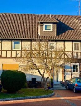 Großes Wohnhaus mit Garten in Meinhard- Jestädt - Meinhard