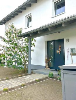 Wunderschönes Einfamilienhaus in Ergolding mit PV & Solarthermie - Ergolding