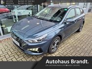 Hyundai i30, 1.0 T-GDI cw Select Fahrerprofil, Jahr 2023 - Rostock