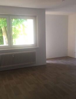NETTER NACHMIETER GESUCHT! Hübsche 1-Zimmer-Wohnung im Erdgeschoss in EIMBECKHAUSEN. - Bad Münder (Deister)