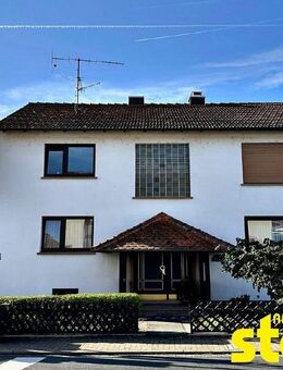 FREISTEHENDES 2-FAMILIENHAUS MIT GARAGE, CARPORT, HOFRAUM UND GARTEN - Bessenbach