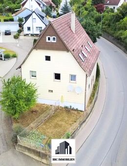 Großzügiges Zweifamilienhaus mit Ausbaupotenzial zum 3-Familienhaus – mit Garten, Garage und Gewölbekeller! - Mötzingen