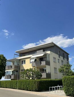 Moderne 3-Zimmer-Wohnung im 2. OG - Mit Aufzug und tollem Ausblick! - Weilheim (Teck)
