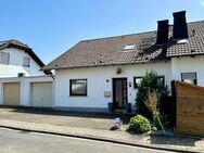 Freundliches Einfamilienhaus /Doppelhaushälfte in sehr beliebter Wohnlage in Winden mit Garage, Garten und grandiosem Fernblick - Winden (Landkreis Rhein-Lahn-Kreis)