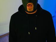 Anonym mit Maske in Radebeul - Dresden