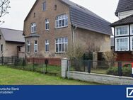 Saniertes Zweifamilienhaus mit Altbaucharme und Feldblick - ohne Käuferprovision in Werneuchen - Werneuchen