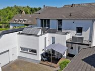 WOHNBAU: Modernes Passivhaus trifft historische Kulisse - Bedburg