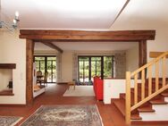 * LARGE SINGE FAMLIY HOME * ca. 220 m² / 2386 ft², 5 Bed, 2.5 Bath, 3 Garage, Yard - Taunusstein