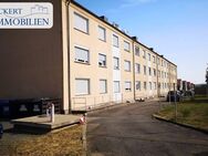 Ruhige Lage, solide Mieteinnahmen – Gepflegte 4-Zimmer-Wohnung mit Einbauküche zu verkaufen - Schraplau