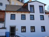 Die besondere Immobilie mit südländischen Flair, viel Platz und vielen Möglichkeiten! - Bad Abbach