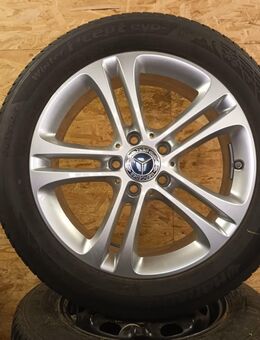 Original Mercedes A B Klasse CLA W247 17 Zoll Winterreifen Räder - Niedernhall