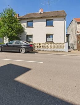 Zentral. Solide. Wandelbar. - Püttlingen