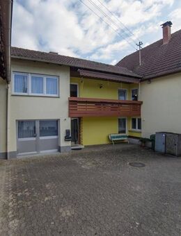 Älteres, gepflegtes 1-2-Fam-Haus mit Scheune u. Garten in ruhiger Lage - für Käufer provisionsfrei! - Friesenheim (Baden-Württemberg)