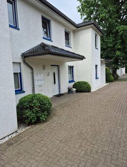 Traum Eigentumswohnung in Top Lage in Buchholz Steinbeck inkl. 2 Carports für PKW - Buchholz (Nordheide)