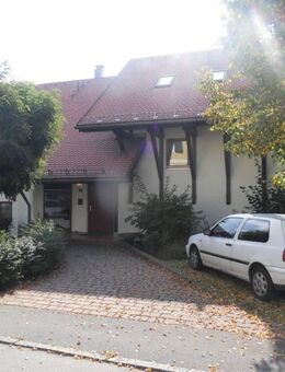Großzügige Wohnung mit Garten 2-Zimmer-Wohnung mit Wannenbad, Blick ins Grüne und Südterrasse - Passau