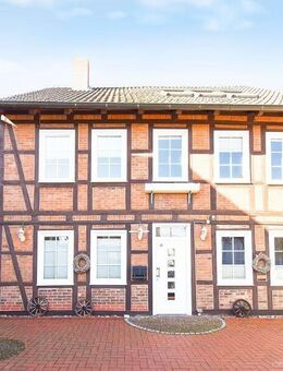 Charmantes, historisches Haus auf großem Grundstück! - Harsum