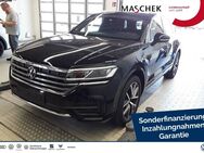 VW Touareg, 3.0 TDI R-Line Luftfwk Anschlussg Me, Jahr 2023 - Wackersdorf