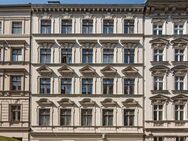 *Sonnige 3-Zimmer mit Balkon* nahe Rosenthaler-Platz: ALS INVESTMENT - Berlin