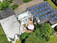 "Suchst du noch, oder wohnst du schon"...gepflegtes und teilmodernisiertes Einfamilienhaus mit ELW - Detmold