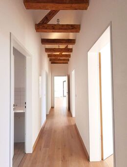 Bbarrierefreie, elegante Eigentumswohnung: Ihr moderner Wohntraum auf 131 m². - Eschwege