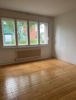 Helle und ruhige Erdgeschoßwohnung in Reinickendorf - Berlin