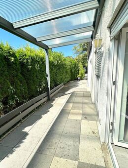 Hochwertige 4,5-Zi.-Wohnung mit großer Terrasse & moderner Fußbodenheizung - Leonberg (Baden-Württemberg)