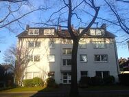 Wiemelhausen: 3,5 - Zimmer - Dachgeschosswohnung mit Ost-Balkon und EBK (optional)! - Bochum
