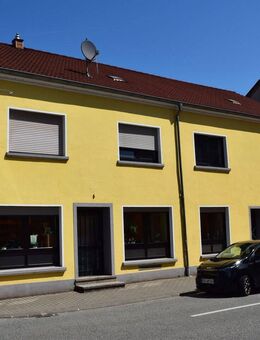 Vollvermietetes Wohn- und Geschäftshaus mit solider Rendite und Marktwertvorteil - Losheim (See)