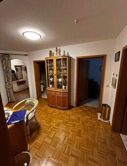 Einladende 3-Zimmer-Wohnung mit Balkon, Terrasse und Tiefgaragenstellplatz - Bad Wörishofen