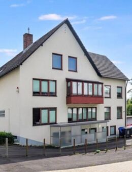 Bürogebäude am Rande von Bonn Kessenich 5 Garagen 3-4 Außenstellplätze - Bonn