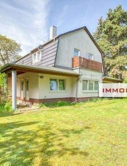 IMMOBERLIN.DE - Imposantes Haus mit Gartenidylle für eine große Familie in exzellenter Mikro- & Makrolage - Kleinmachnow